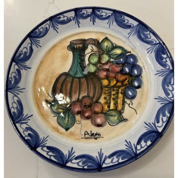 Blue & White wall Fruit Wine Plates‎ 8” Chinoiserie Kitchen Hand painted Signed - Picture 5 of 9
